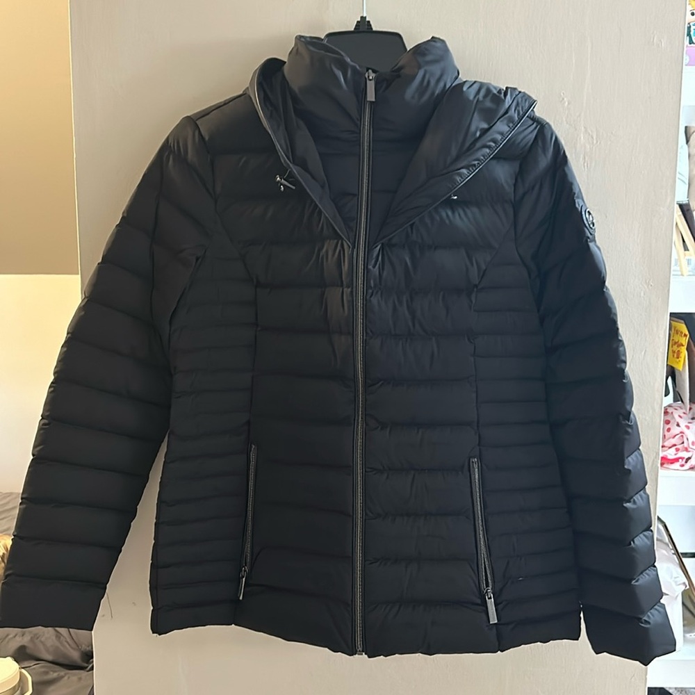 MICHAEL KORS Black Hooded Zip-up Puffer Jacket